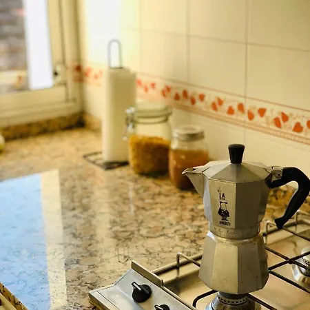 Estudio 3 En El Centro De דירה